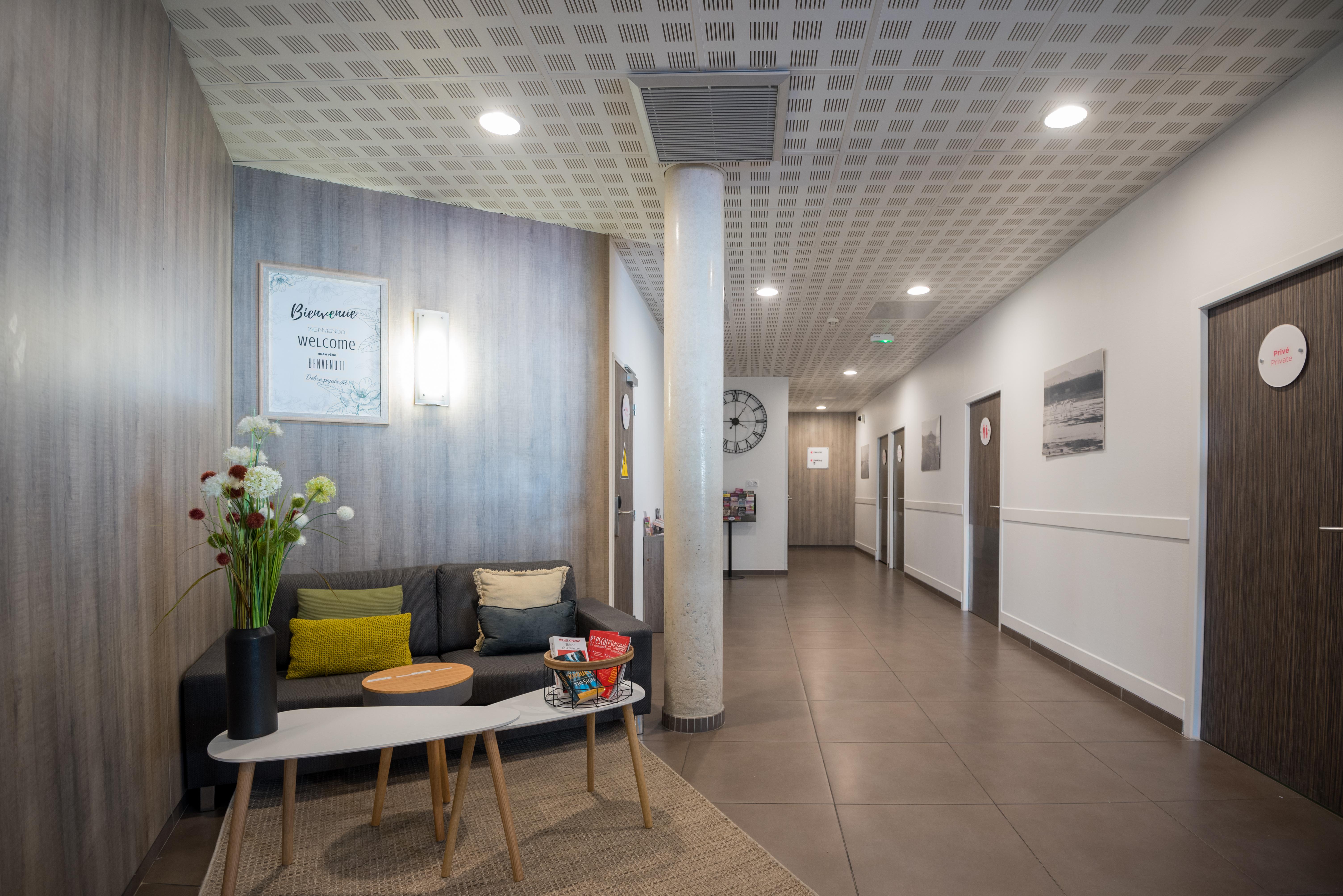 Zenitude Hotel-Residences Narbonne Centre Exterior photo