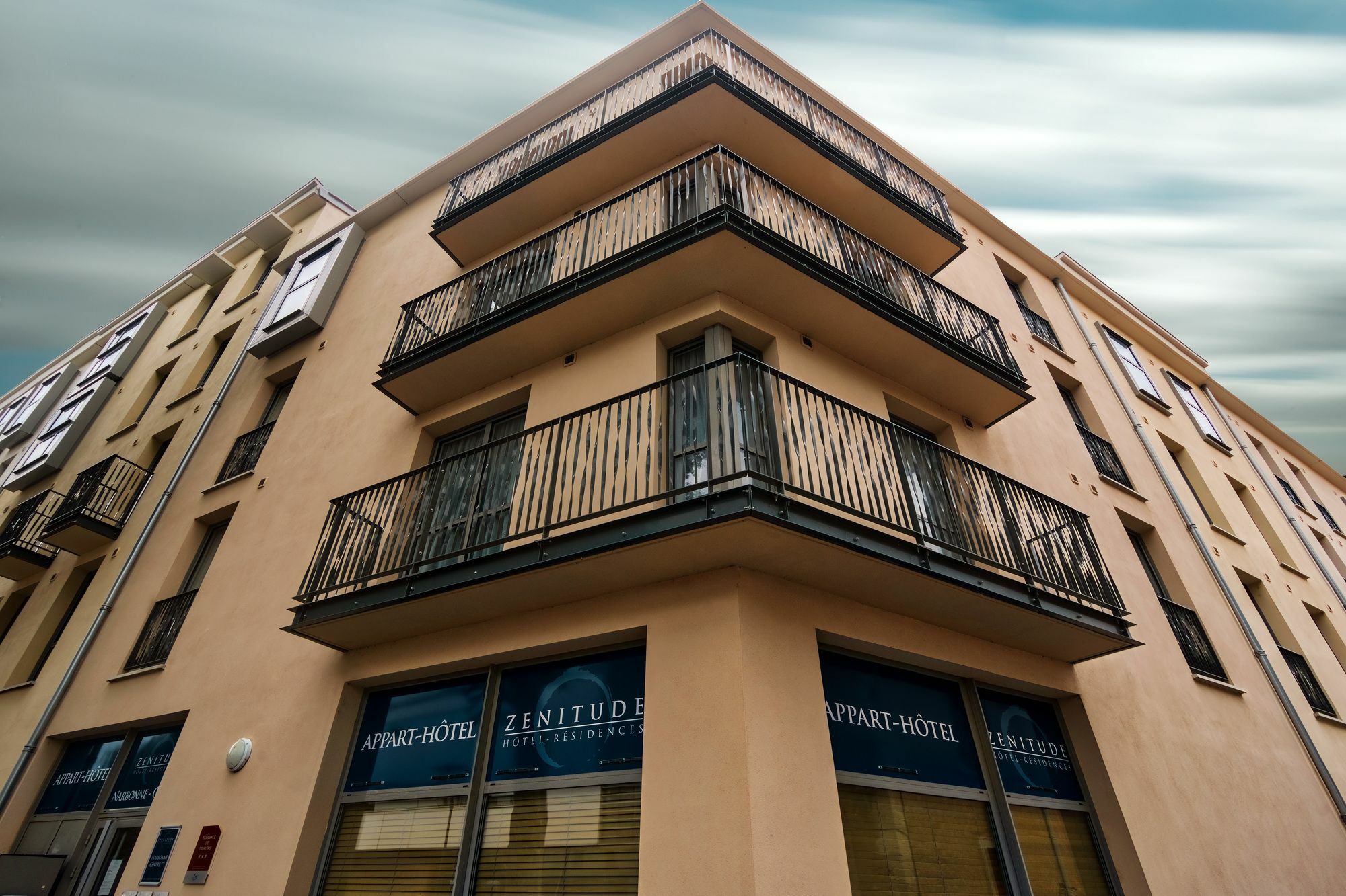 Zenitude Hotel-Residences Narbonne Centre Exterior photo